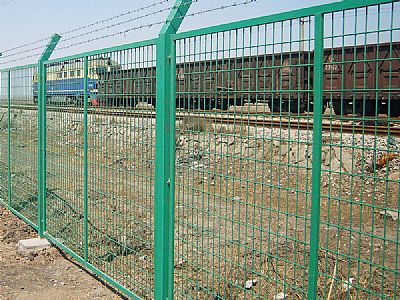 鐵路護(hù)欄網(wǎng)