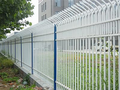 雙向防攀爬鋅鋼護(hù)欄