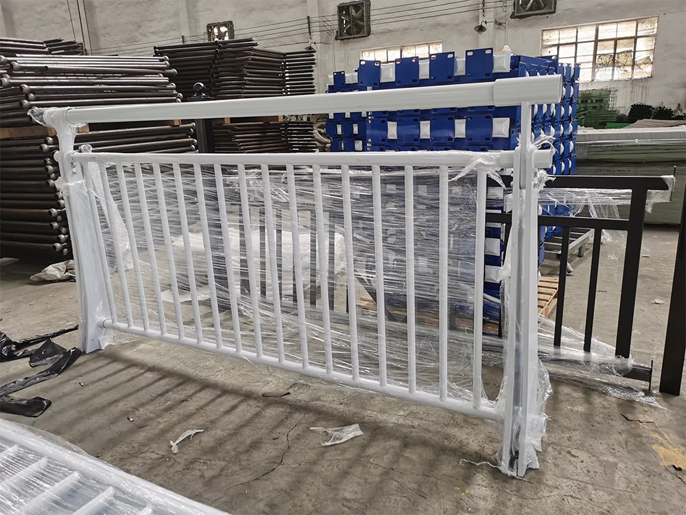 人行道隔離護欄 機非隔離護欄