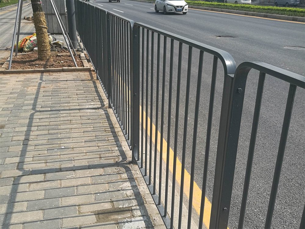 人行道隔離護欄 機非隔離護欄