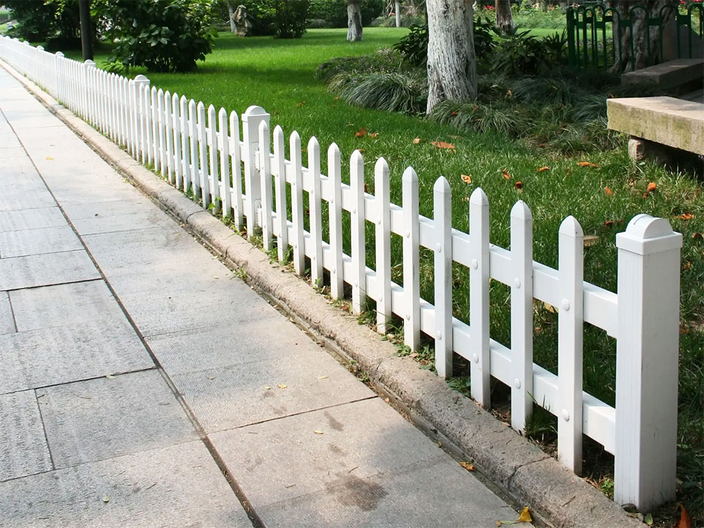 PVC塑鋼綠化護(hù)欄 PVC塑鋼護(hù)欄