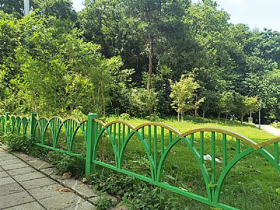 公園綠化護(hù)欄