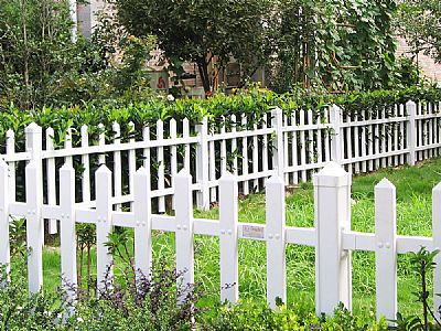 PVC景觀綠化護(hù)欄