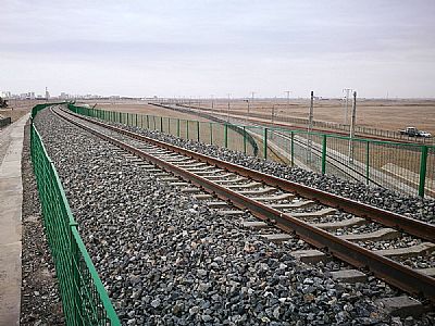 火車道護(hù)欄網(wǎng)