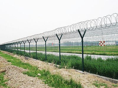 飛機(jī)場(chǎng)區(qū)護(hù)欄網(wǎng)