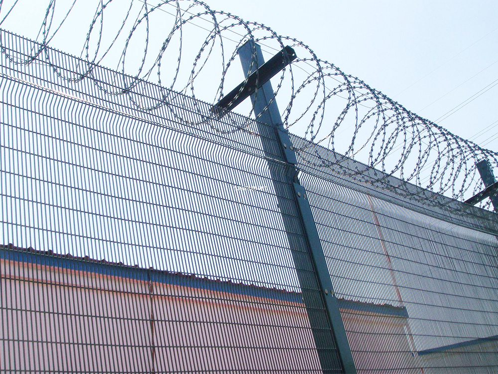 監(jiān)獄安全護(hù)欄網(wǎng)